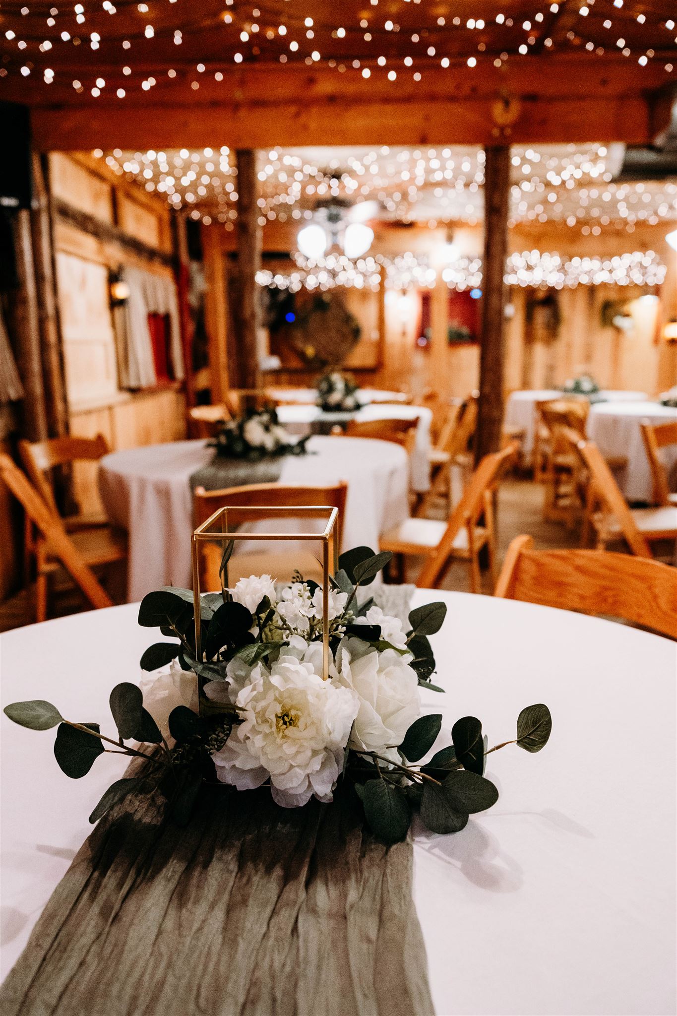 Eco-Friendly-Wedding-Little-Rock-and-Beyond-Photographer-Legend-and-Lace-Studios-19