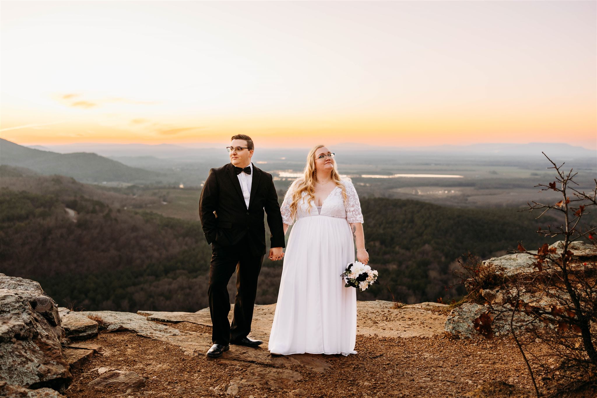 Golden-Hour-Blue-Hour-Arkansas-Wedding-Photography-Photographer-Legend-and-Lace-Studios-3