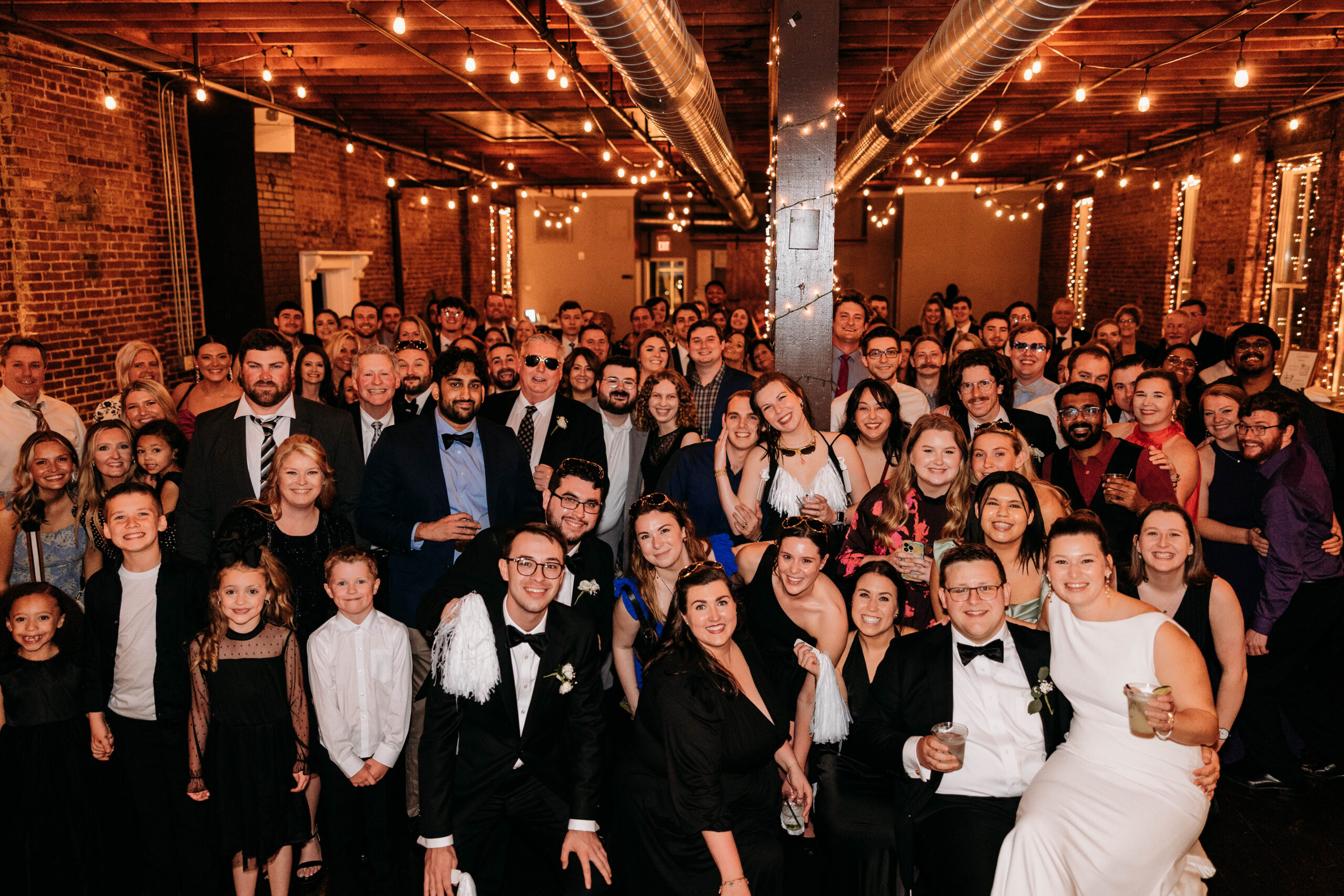 St.-Louis-Wedding-DJ-Entertainment-Vendor-Missouri-Photographer-Legend-and-Lace-Studios-16